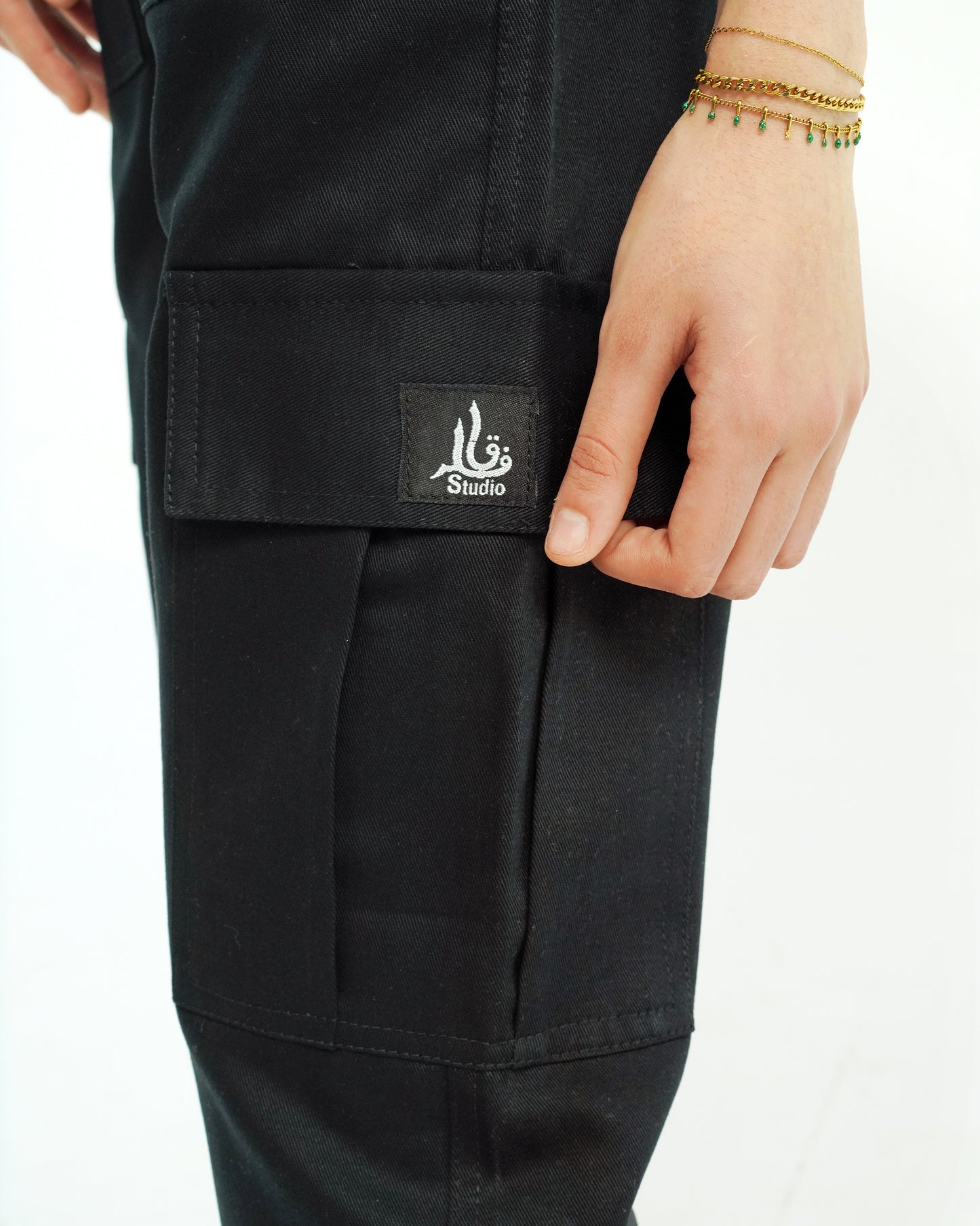 Black VI Cargo Trouser