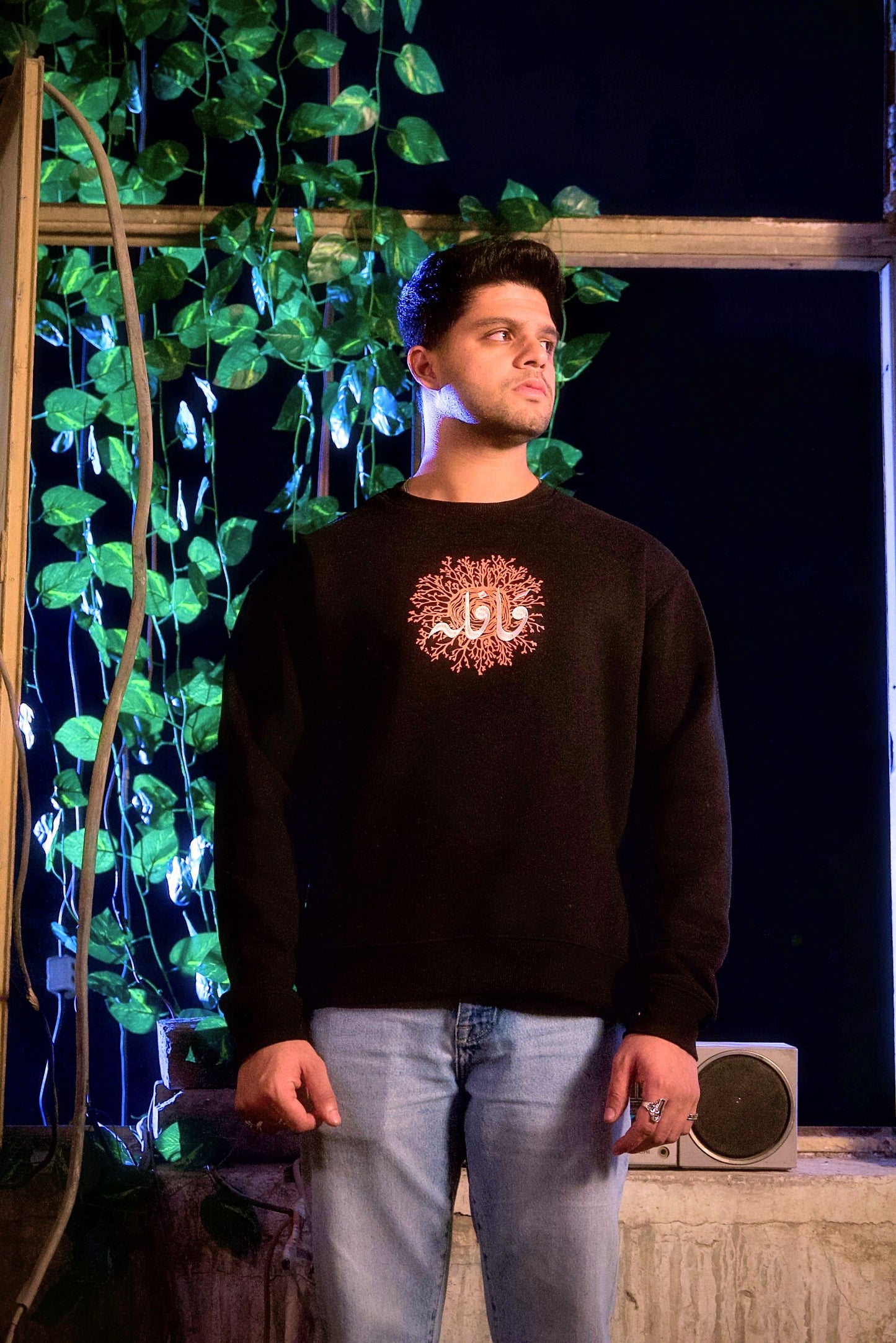 Junoon black sweatshirt - Qafilastudio