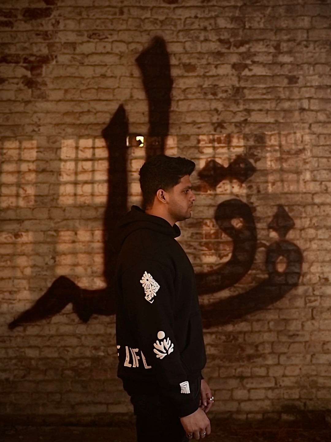 Layers of life black hoodie - Qafilastudio