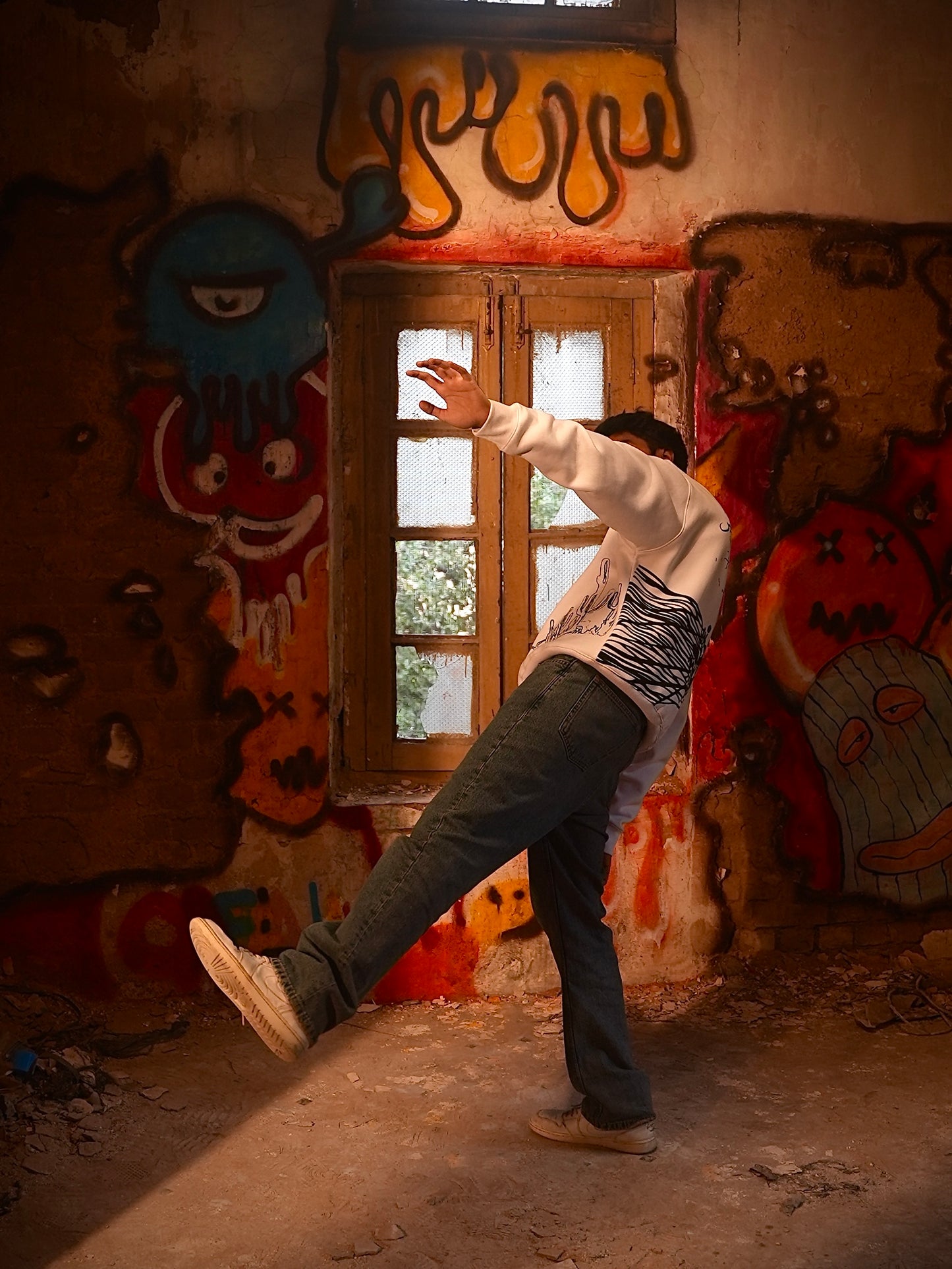 Khuwahish white sweatshirt - Qafilastudio