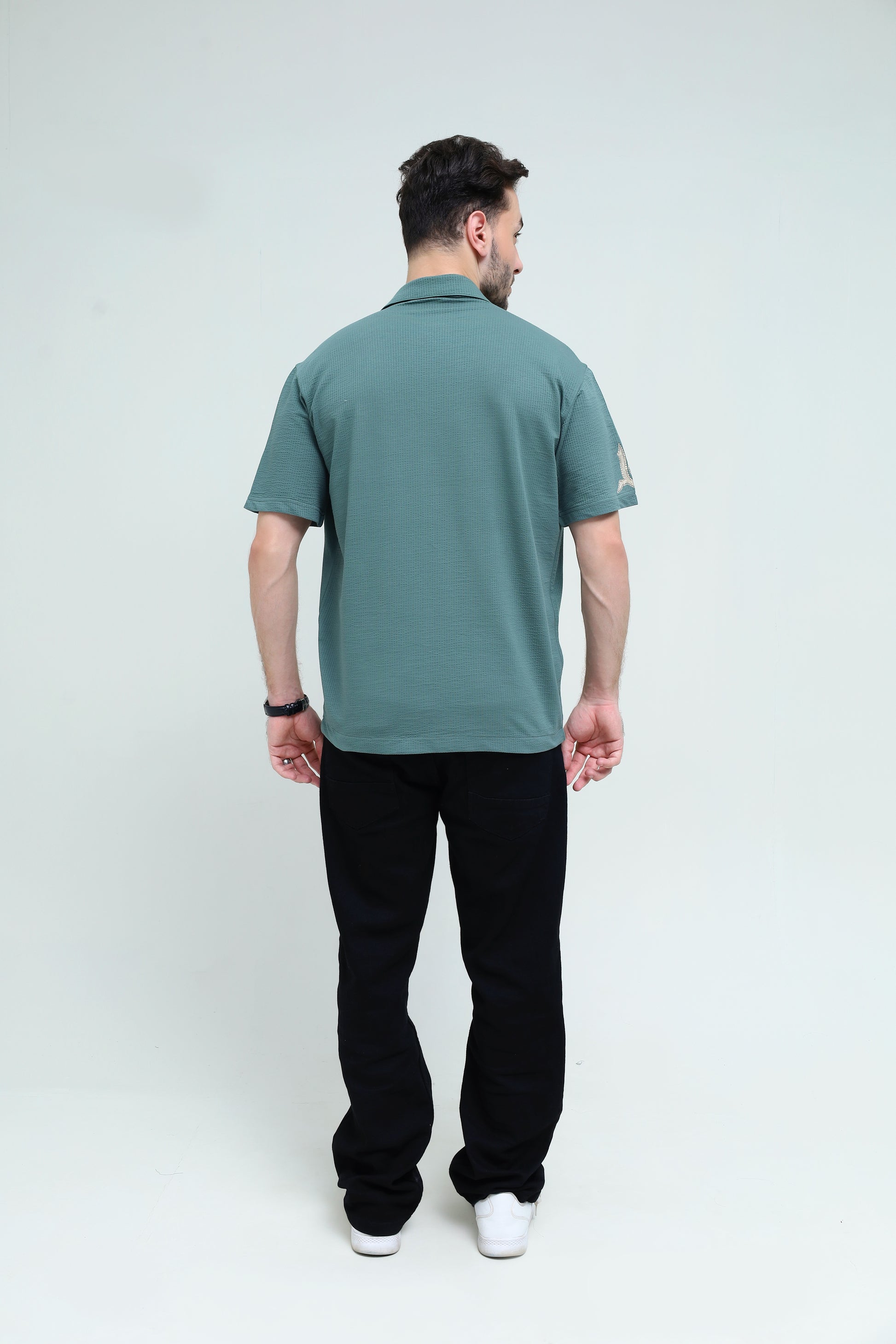 The Jacquard Fish Embroidered Shirt - Qafilastudio