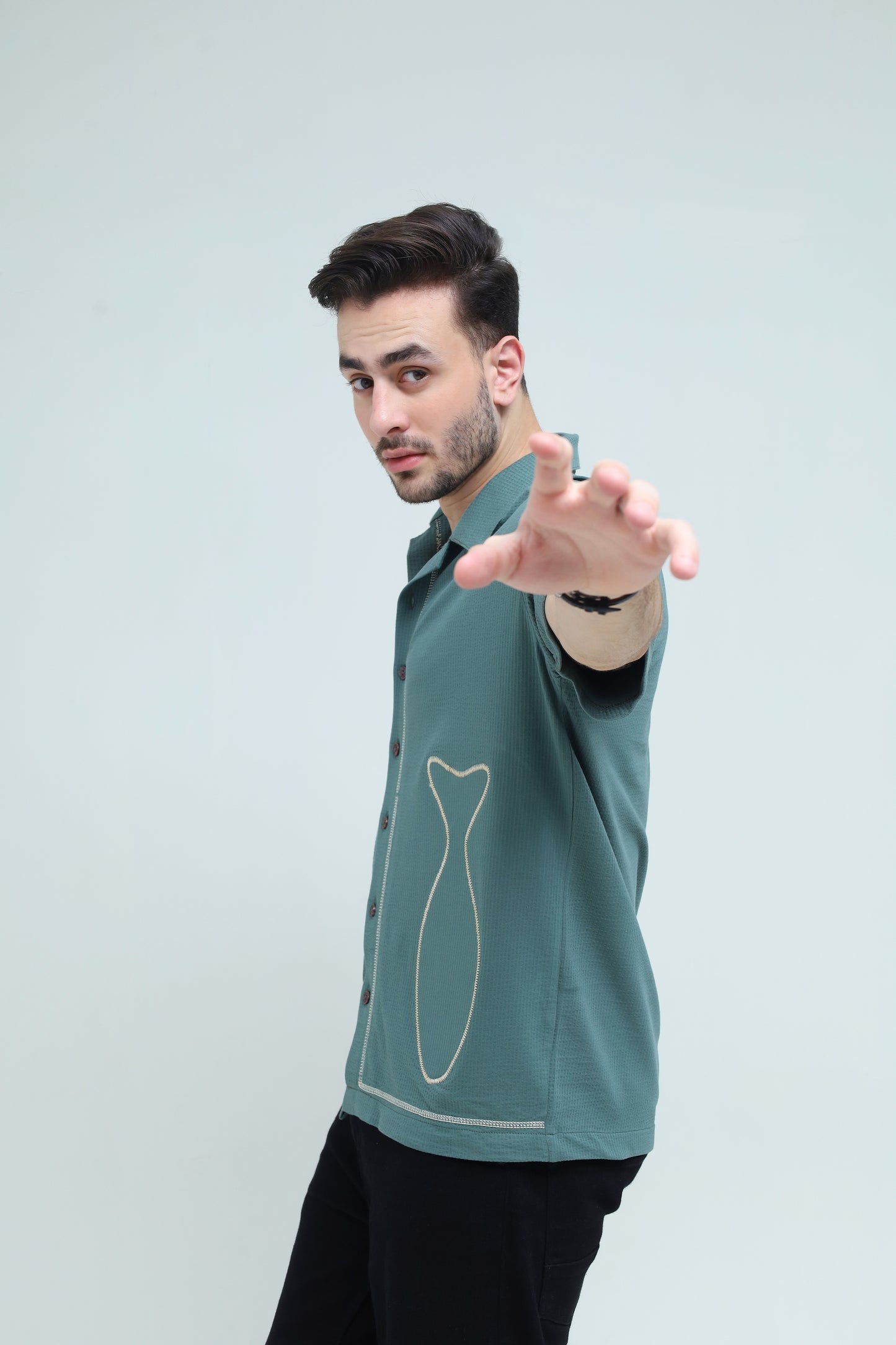 The Jacquard Fish Embroidered Shirt - Qafilastudio