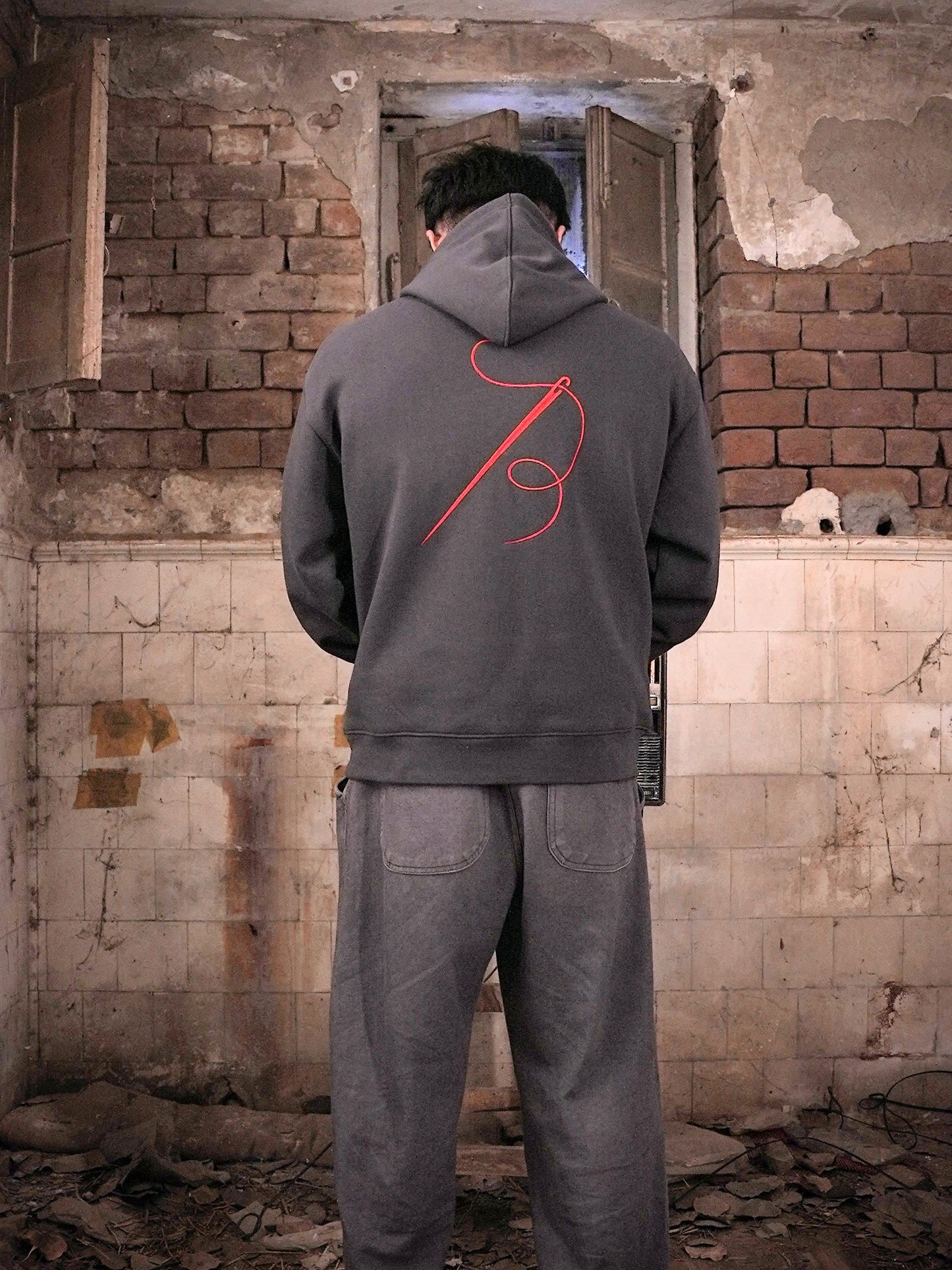 Karegare Charcoal Hoodie - Qafilastudio